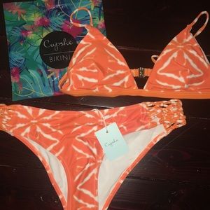 Cupshe Bikini Large